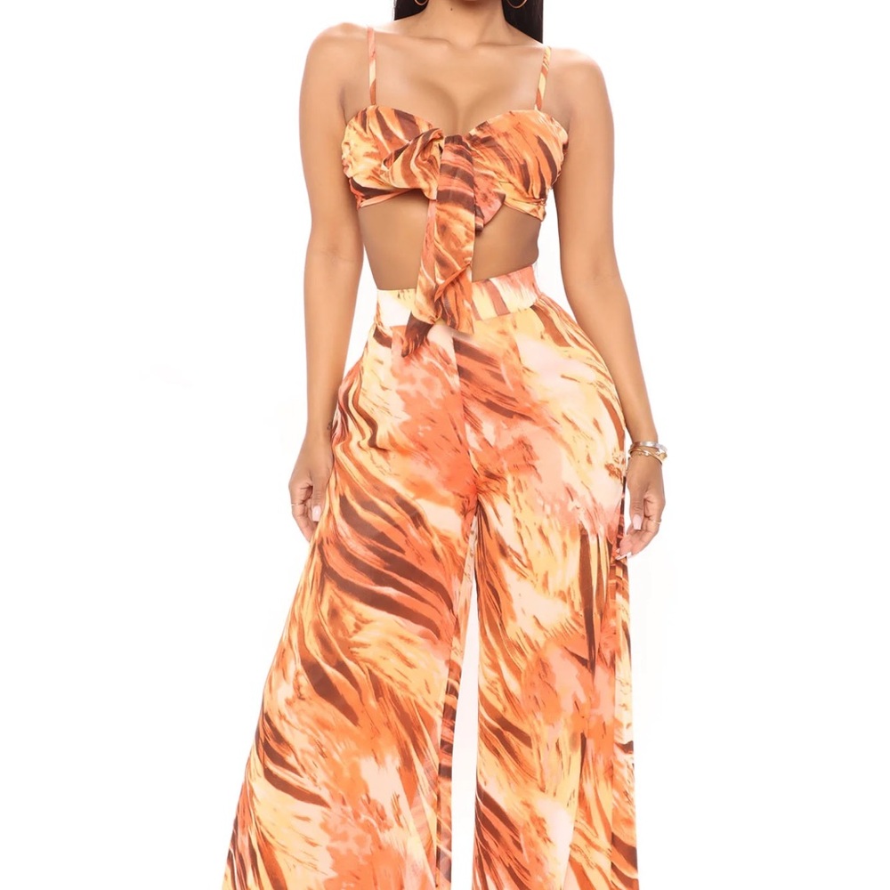 Fashion Nova Orange Brown Swirl Tie-Front Wide Leg Jumpsuit